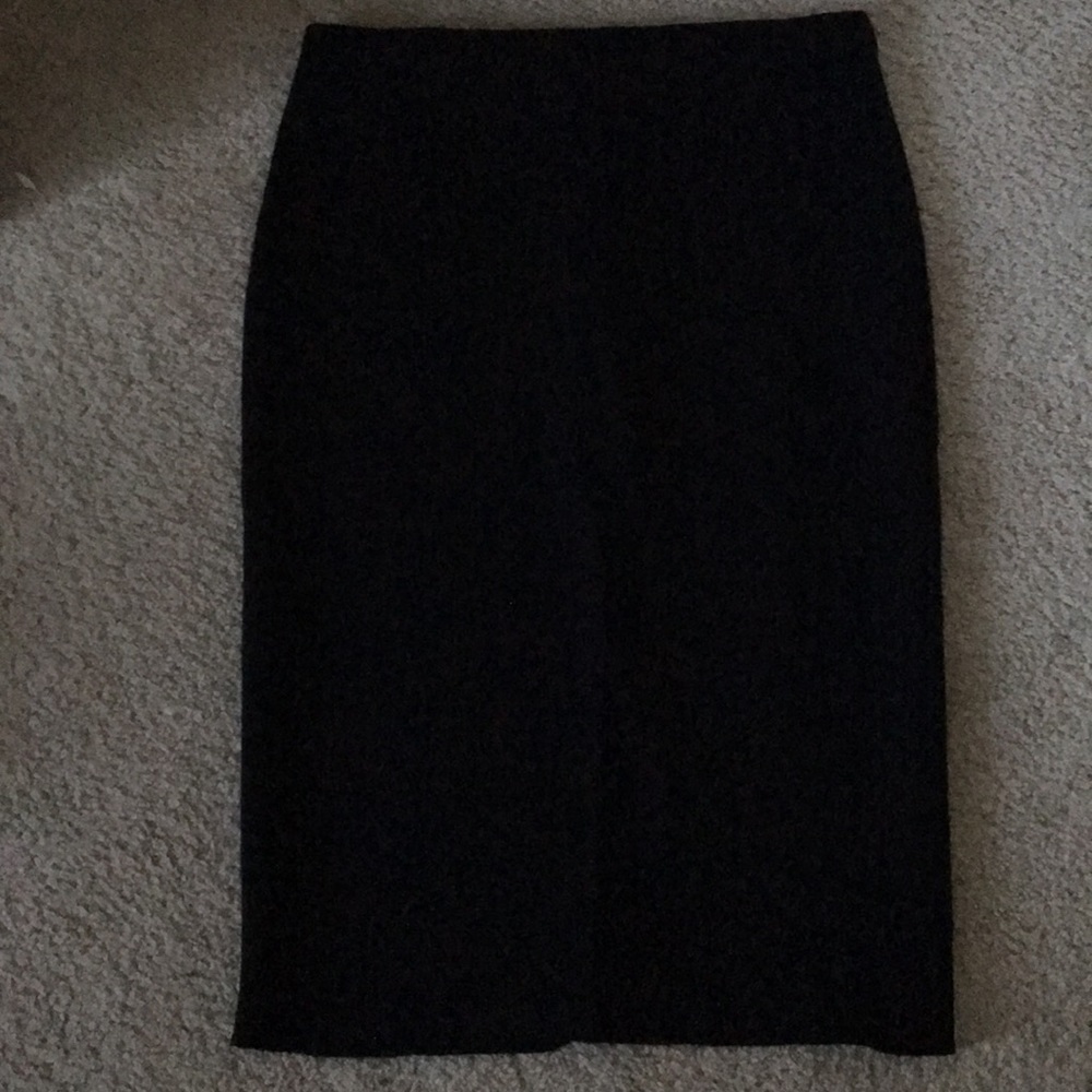 Black pencil skirt